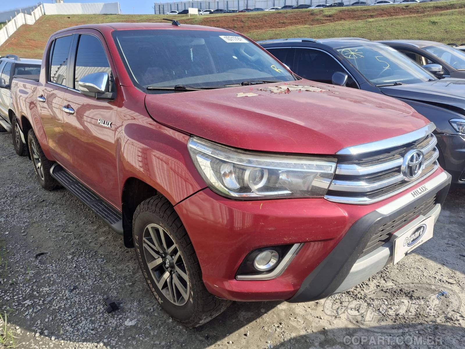 Veículo Toyota Hilux Toyota Hilux CD SRX 2.8 D-4D Turbo 2016 em leilão