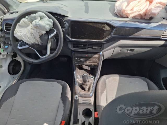 2024 VOLKSWAGEN T-CROSS 