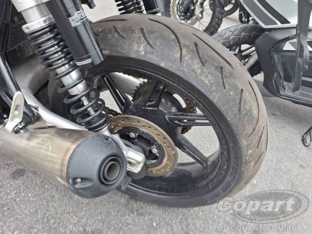 2025 TRIUMPH SPEED TWIN 