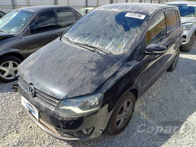 2013 VOLKSWAGEN FOX 