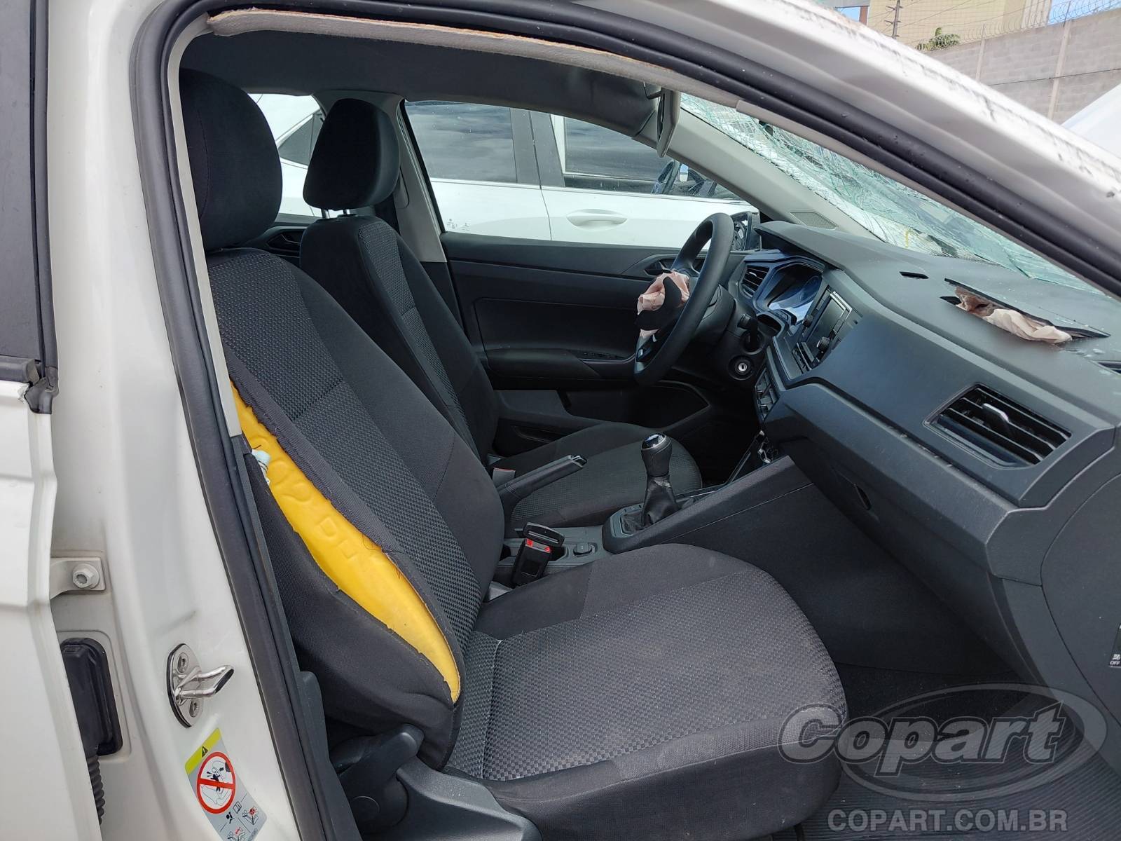 2020 VOLKSWAGEN POLO — foto 5 de 12