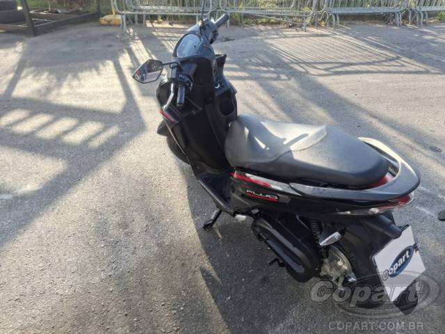 2026 YAMAHA FLUO 
