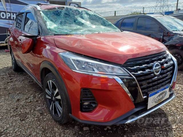 2022 NISSAN KICKS 