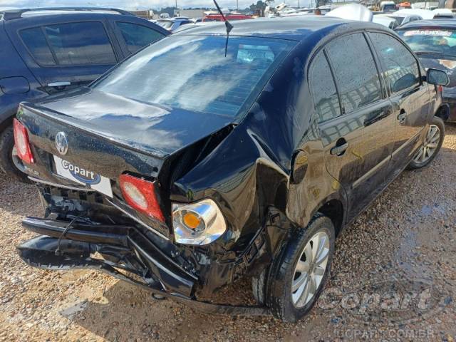 2010 VOLKSWAGEN POLO SEDAN 
