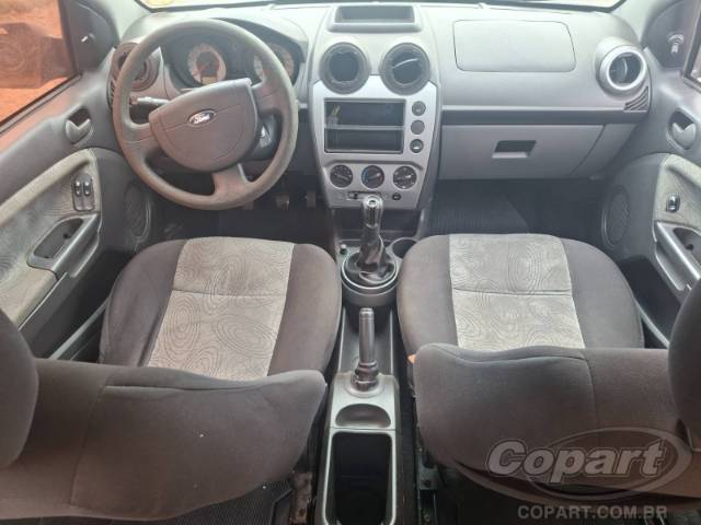 2009 FORD FIESTA SEDAN 