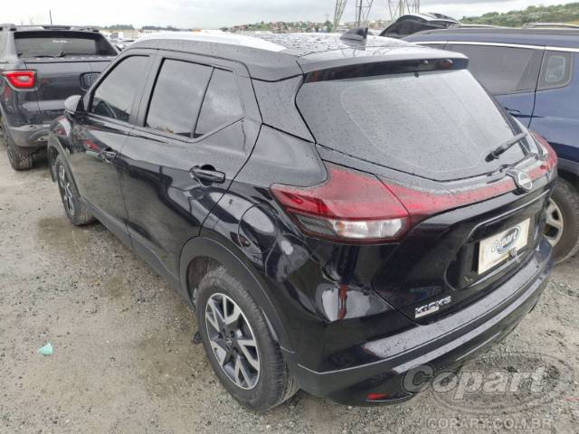 2024 NISSAN KICKS 