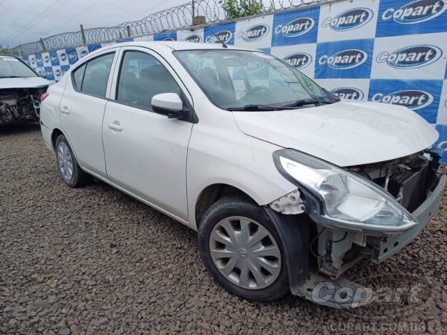 2020 NISSAN VERSA 