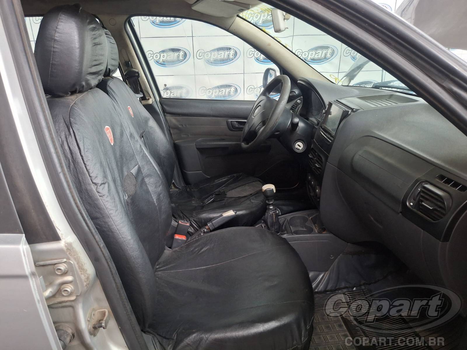 2014 FIAT SIENA — foto 5 de 10