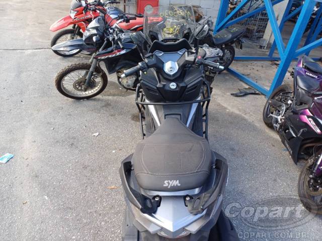 2025 DAFRA CRUISYM 
