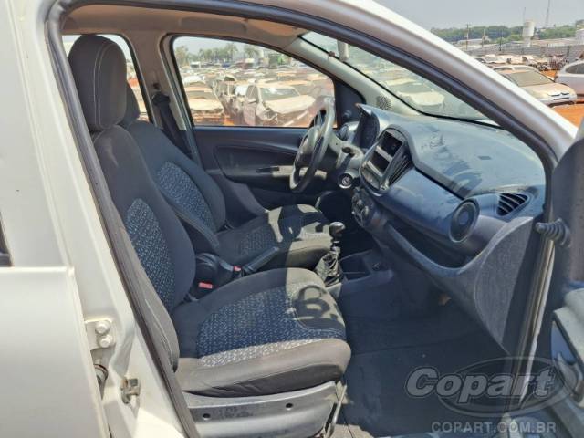 2021 FIAT UNO 