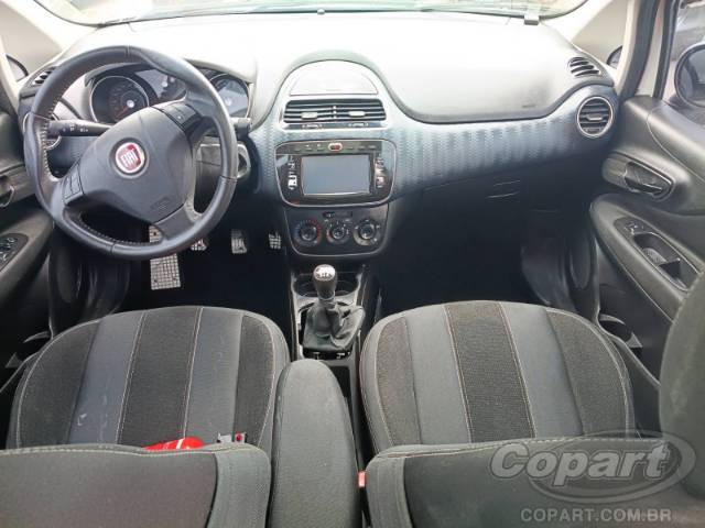 2013 FIAT PUNTO 