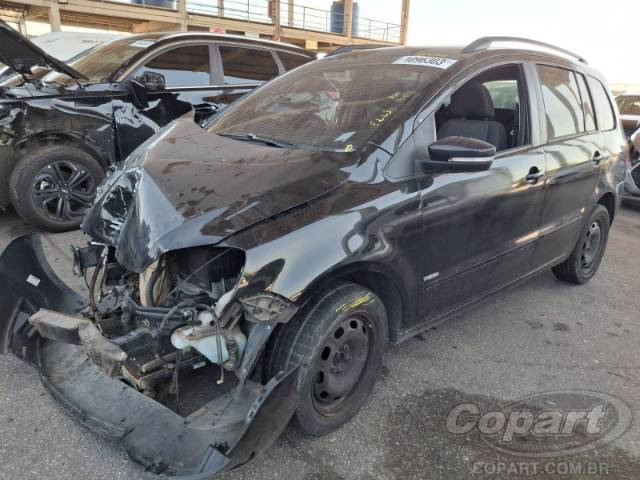 2013 VOLKSWAGEN SPACEFOX 