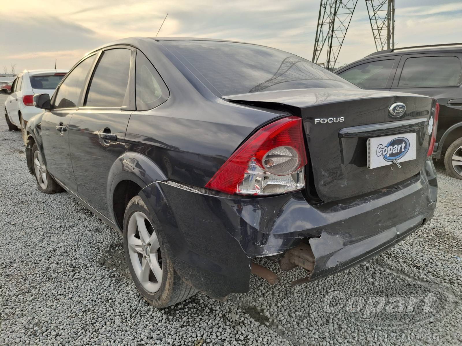 Foto 3: 2009 FORD FOCUS SEDAN