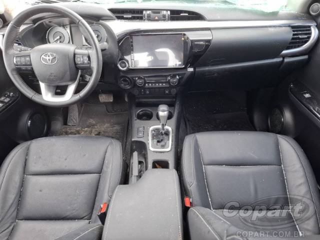 2025 TOYOTA HILUX CD 