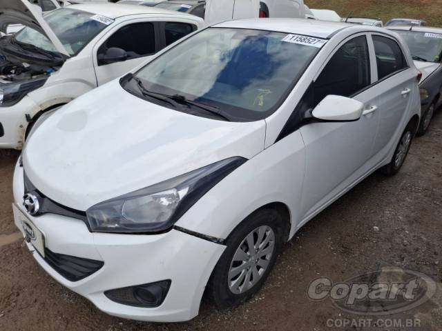 2014 HYUNDAI HB20 