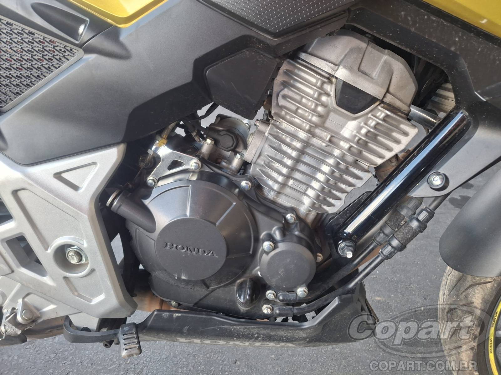 2024 HONDA CB 300F — foto 5 de 10