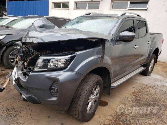 2024 NISSAN FRONTIER CD 