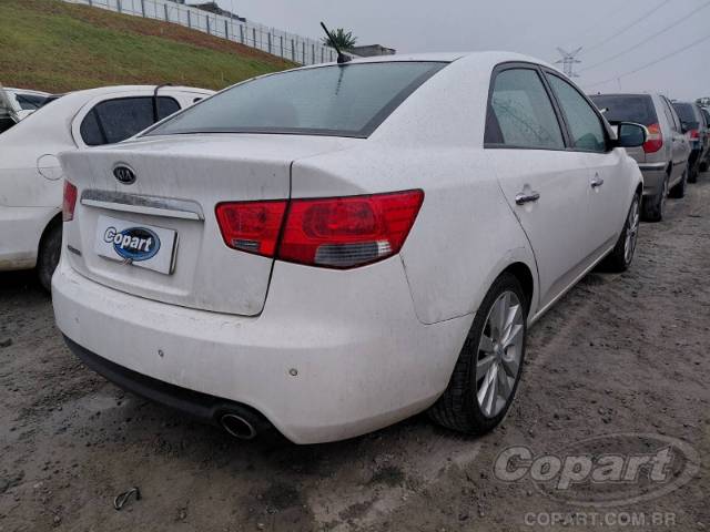 2011 KIA CERATO 