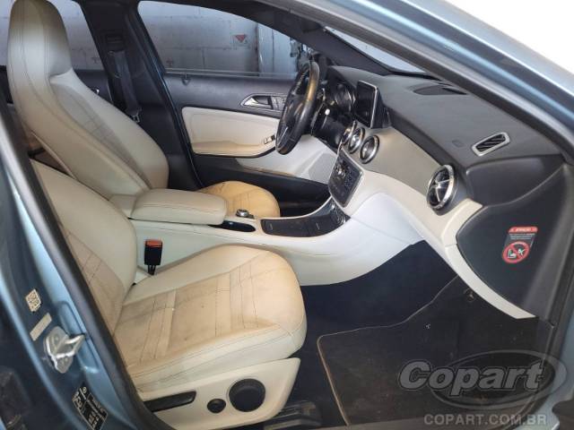 2015 MERCEDES BENZ CLASSE GLA 