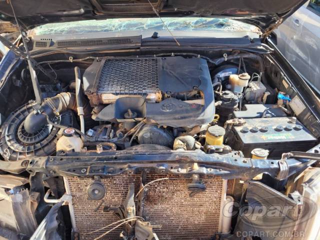 2014 TOYOTA HILUX CD 