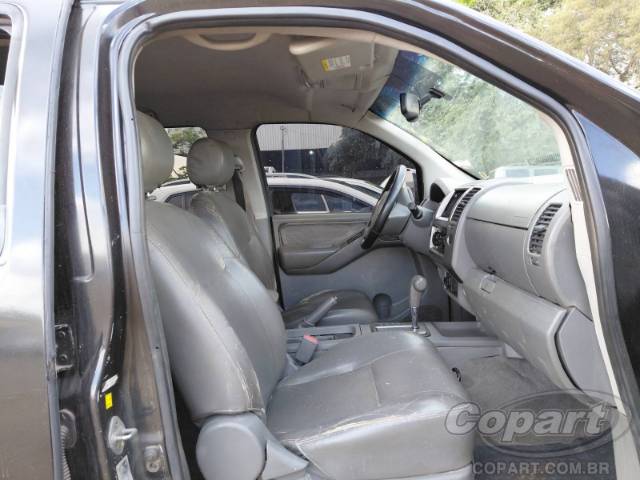 2011 NISSAN FRONTIER CD 