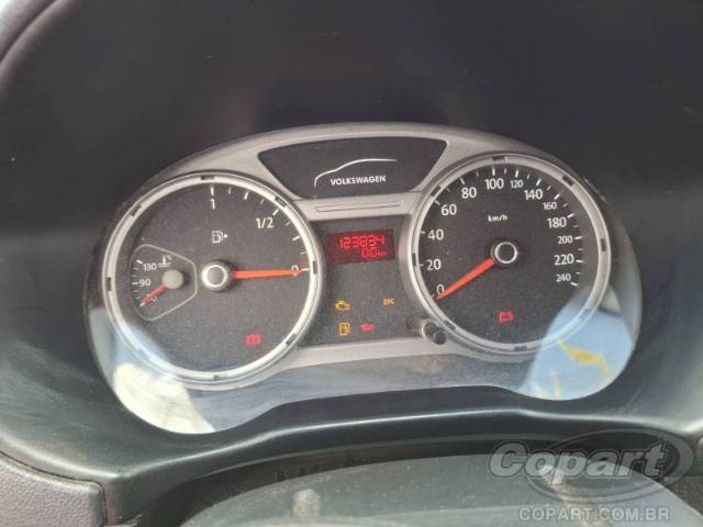 2013 VOLKSWAGEN VOYAGE 