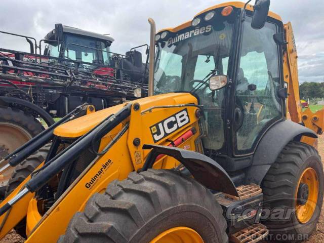 2022 JCB 4CX 4WS 