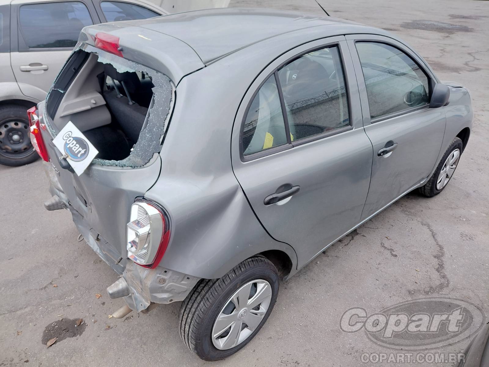 Foto 4: 2016 NISSAN MARCH