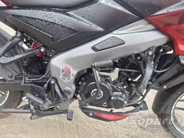 2026 BAJAJ DOMINAR 