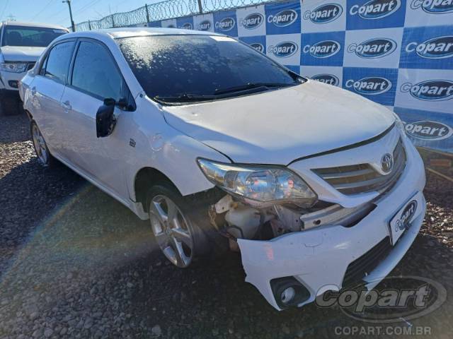 2013 TOYOTA COROLLA 