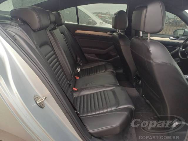 2017 VOLKSWAGEN PASSAT 