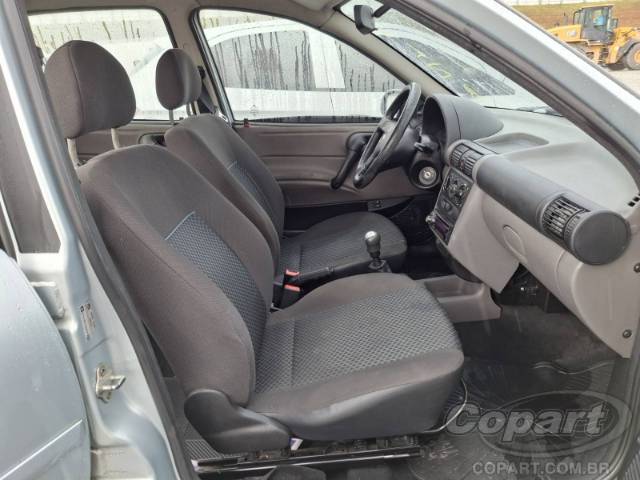 2012 CHEVROLET CLASSIC 
