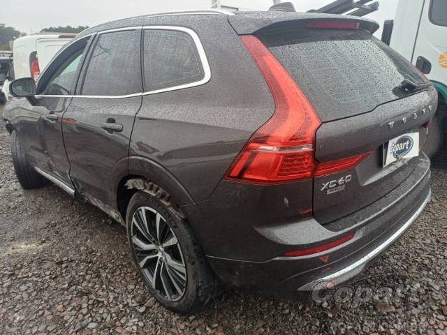 2023 VOLVO XC60 