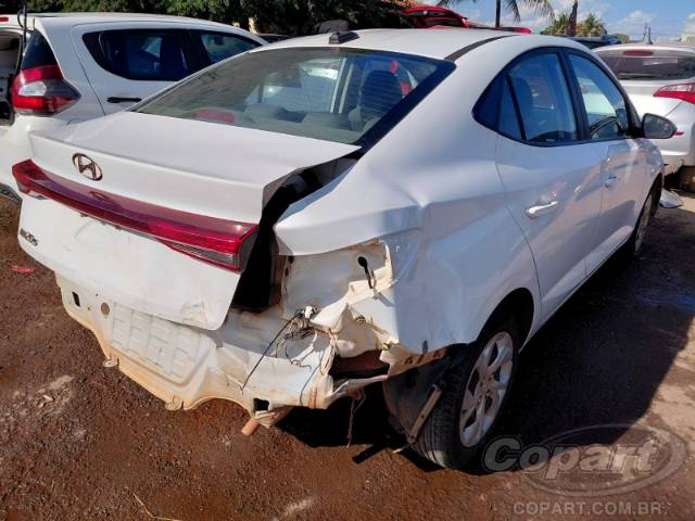 2025 HYUNDAI HB20S 
