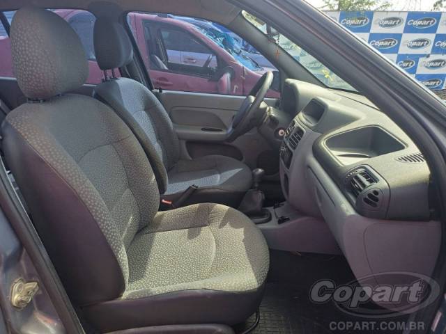 2011 RENAULT CLIO 