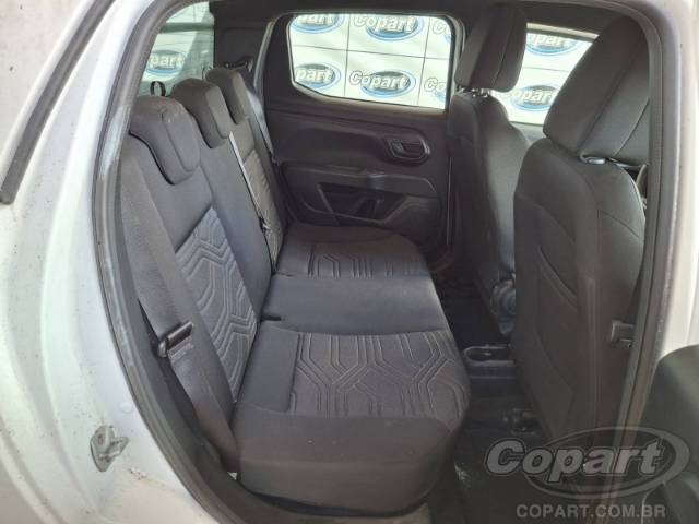 2025 FIAT STRADA CD 
