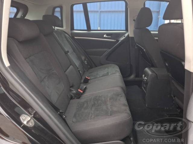 2015 VOLKSWAGEN TIGUAN 