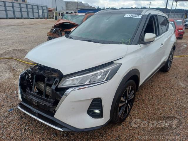 2022 NISSAN KICKS 