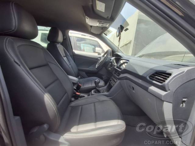 2022 VOLKSWAGEN T-CROSS 