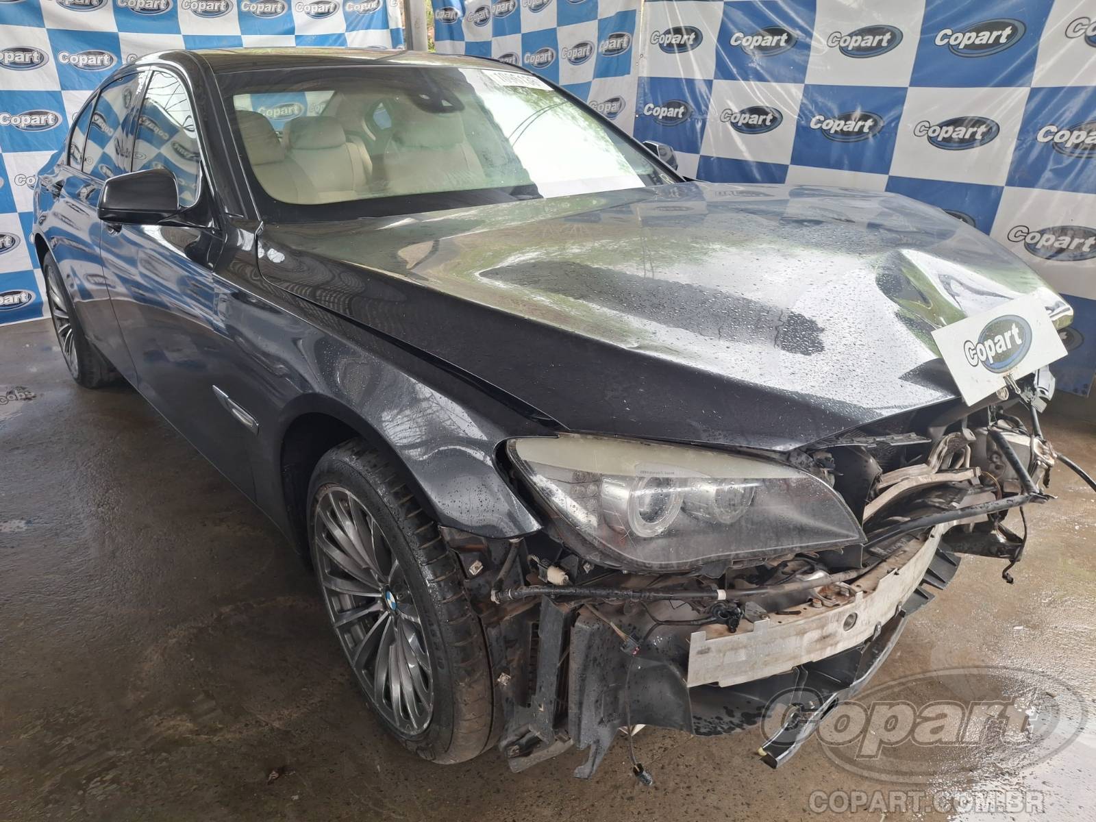 BMW Série 7 4.4 V8 Biturbo 2012