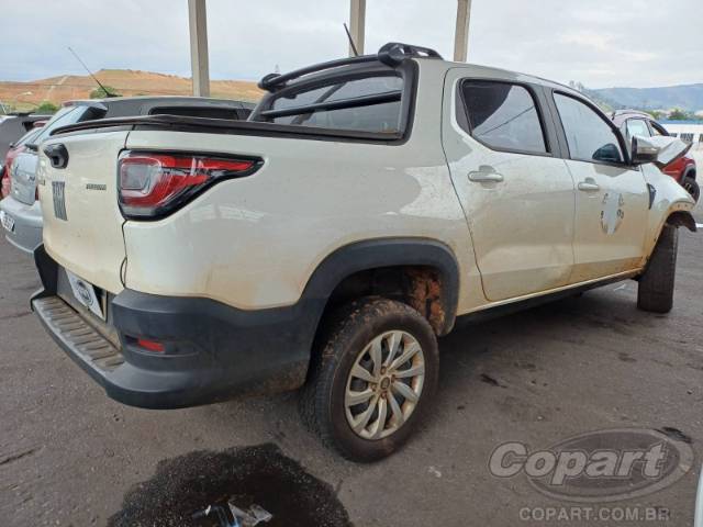 2024 FIAT STRADA CD 