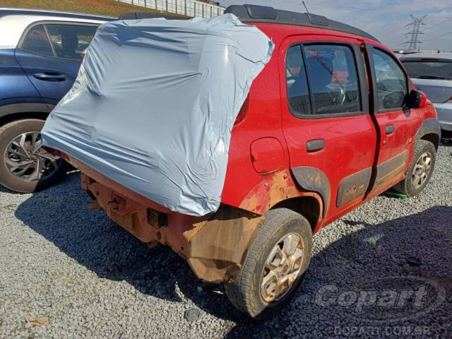 2013 FIAT UNO 