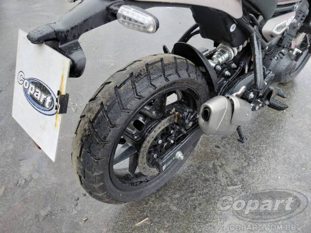 2026 ROYAL ENFIELD Guerrilla 