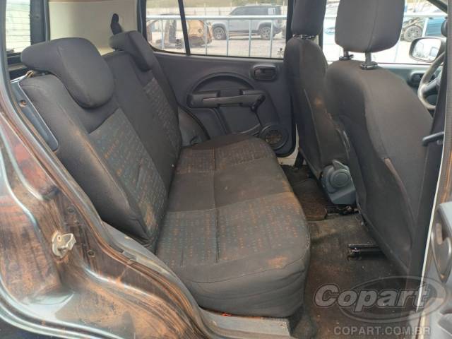 2013 FIAT UNO 