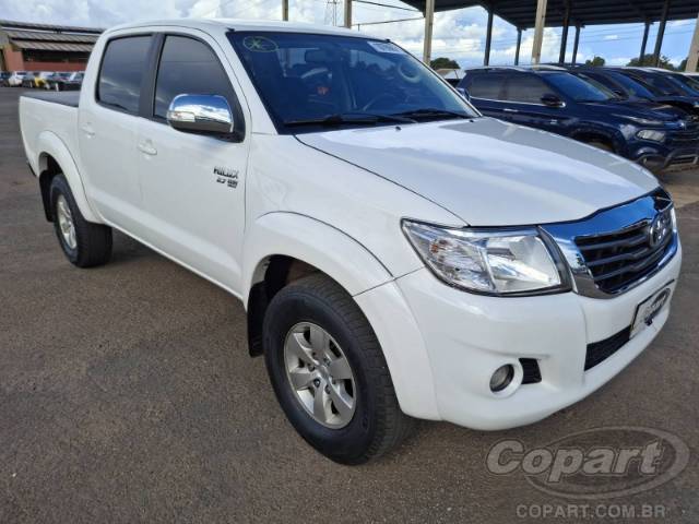 2015 TOYOTA HILUX CD 