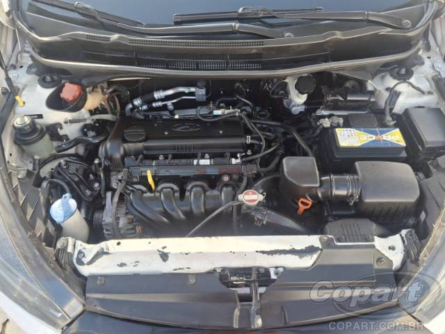 2015 HYUNDAI HB20 