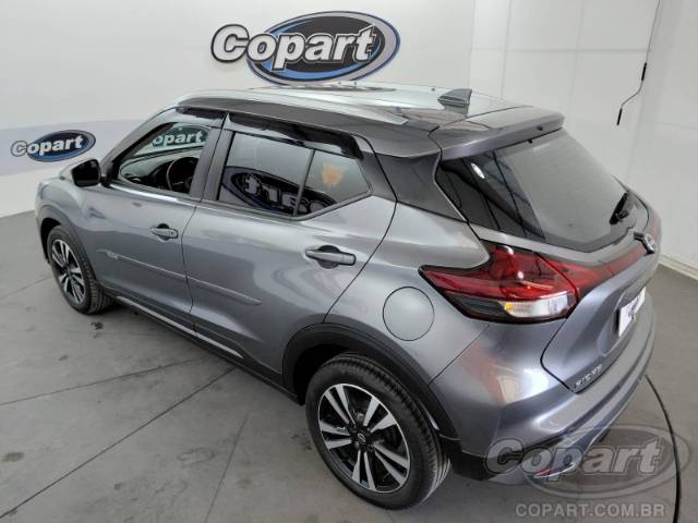 2024 NISSAN KICKS 