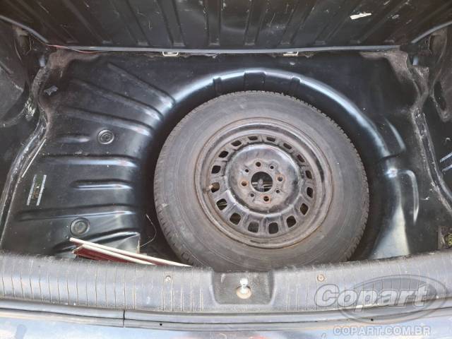 2001 CHEVROLET CORSA 