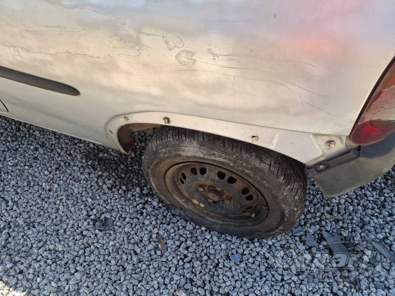 1999 CHEVROLET CORSA — foto 12 de 14