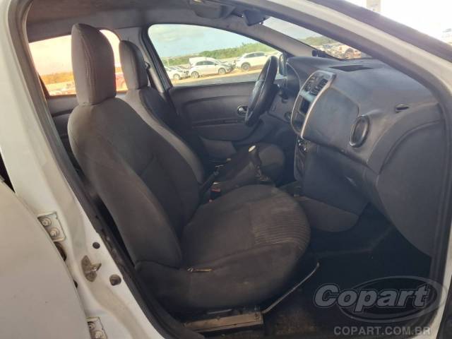 2018 RENAULT SANDERO 